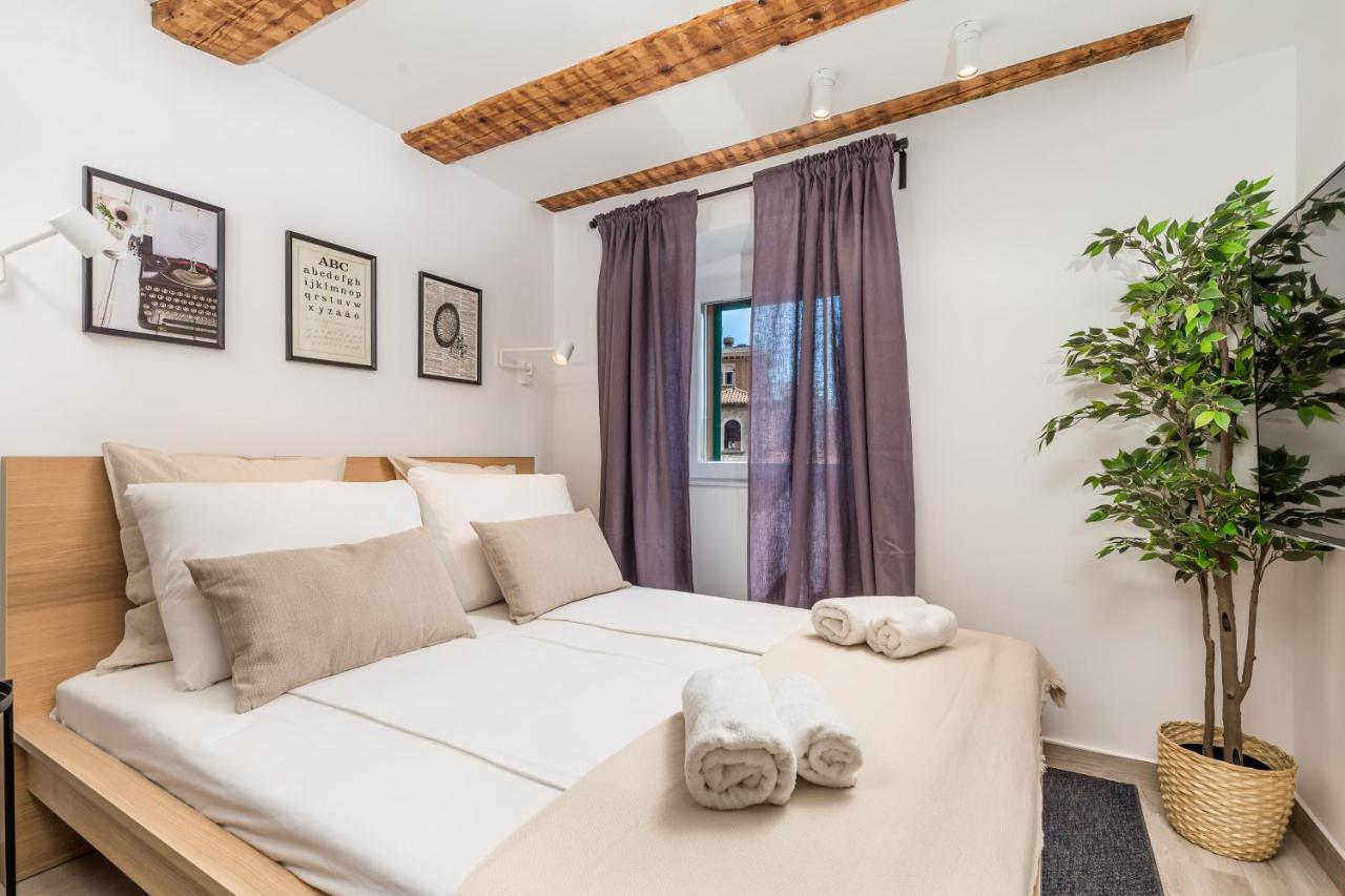 Grota Apartment In The Center 2 Rijeka Luaran gambar